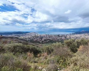 immobilien-zum-verkauf-in-montenegro-mit-meerblick