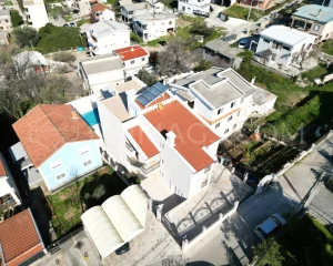 immobilien-zum-verkauf-in-montenegro-mit-meerblick