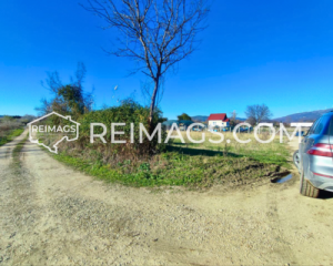 Corner land plot with roads on both sides, away from the city - Ideal location for your dream home.