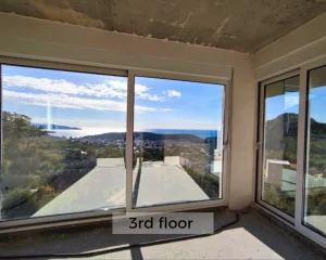 Sea view apartment for sale on the third floor in Sutomore, Montenegro.