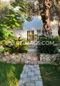 Großes Haus mit Garten in Bar, Montenegro, zu verkaufen