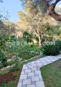 Large house with garden for sale in Bar, Montenegro