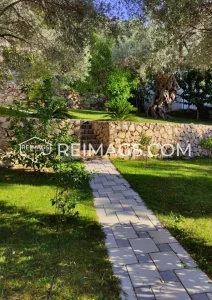 Large house with garden for sale in Bar, Montenegro