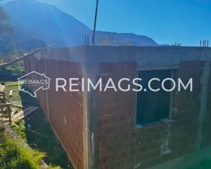 Real estate for sale in Stari Bar, Montenegro