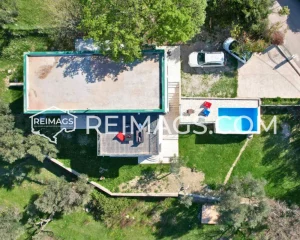 Real estate in Stari Bar with sea view