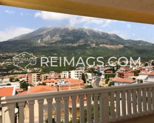 Immobilie zum Verkauf in Dobre Vode, Montenegro mit Meerblick und Pool