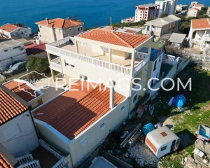 Immobilie zum Verkauf in Dobre Vode, Montenegro mit Meerblick und Pool