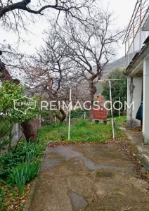 Real-Estate-Sale-Near-Water-Montenegro