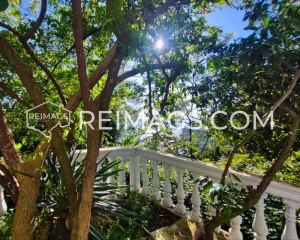 property-for-sale-with-sea-view-in-montenegro