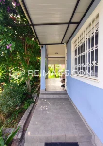 immobilien-zum-verkauf-in-montenegro-mit-meerblick