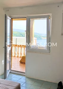 immobilien-zum-verkauf-in-montenegro-mit-meerblick