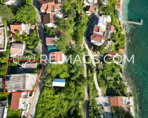 immobilien-zum-verkauf-in-montenegro-mit-meerblick