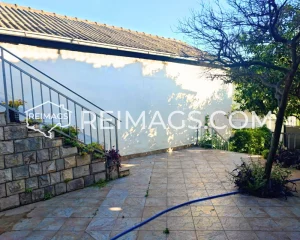 immobilien-zum-verkauf-in-montenegro-mit-meerblick