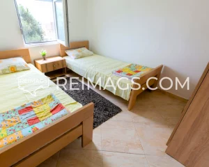 immobilien-zum-verkauf-in-bar-montenegro-mit-meerblick