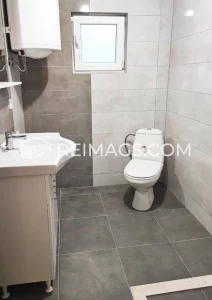 haus-kaufen-bar-polje-montenegro-blick-auf-die-berge- buy-a-house-bar-susanj-montenegro-view-of-the-mountains