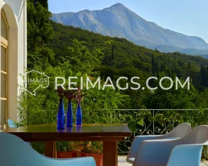 immobilien-zum-verkauf-in-montenegro-mit-meerblick