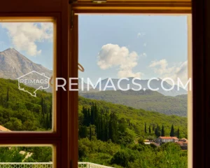 immobilien-zum-verkauf-in-montenegro-mit-meerblick